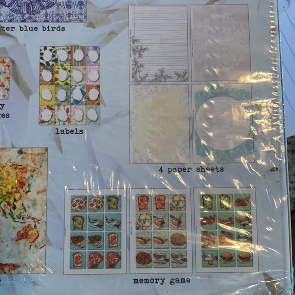 Box full of crafting papers, scrapbook and diary pages, stickers, labels, etc - Picture 8 of 12